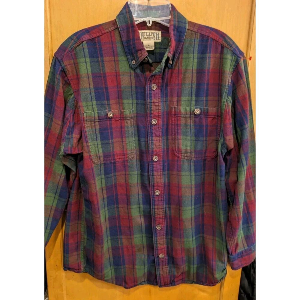 Duluth Trading Flannel Shirt Mens Small Plaid Maroon Red Button Outdoor